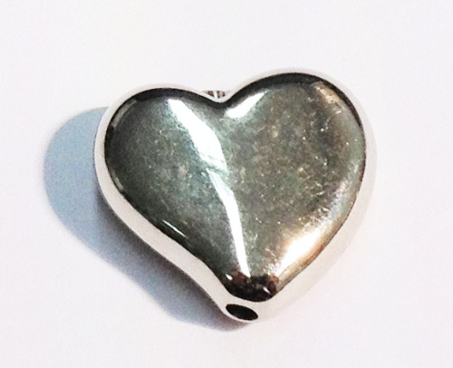Heart 21x23x8 mm – silver coloured