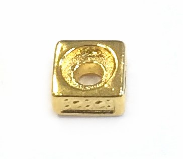 Spacer Quadrat 5mm - 1 Stück - Loch 2,5mm - Farbe: gold