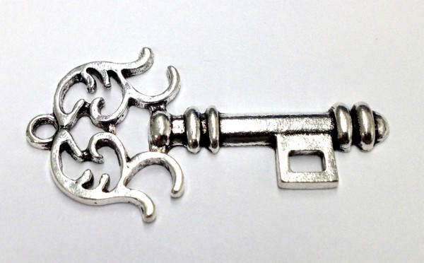Key – 50x27 mm – Pendant antique silver