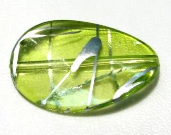 Plastic oval green/transparent silver