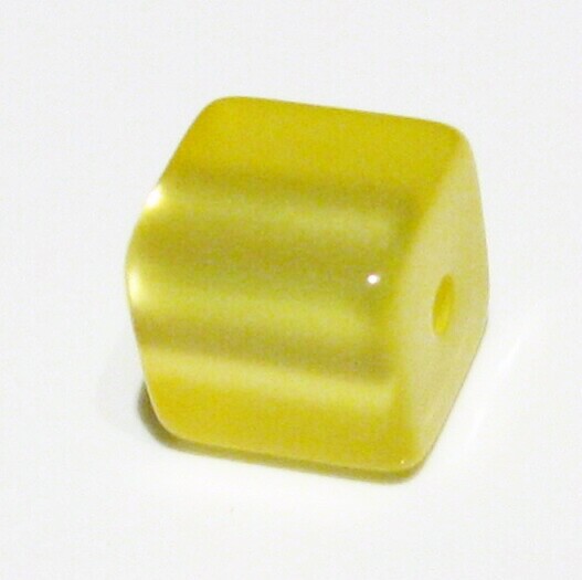 Polaris cube 6 mm glossy yellow – small hole
