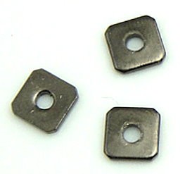 Spacer Quadrat 6x6mm, Farbe geschwärzt, Loch 2mm, mit abgeschrägten Ecken, 1St.