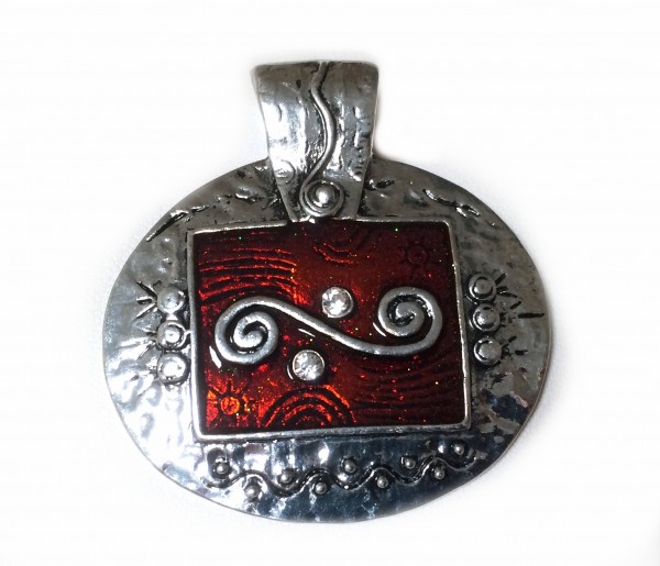 Pendant silver coloured with crystal stones + enamel insert in ruby