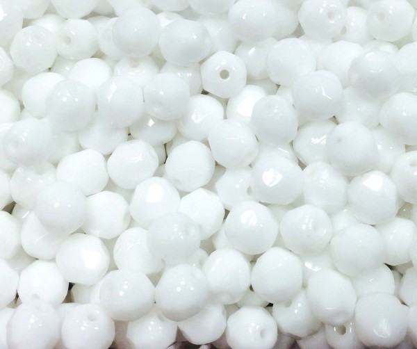 Glass cut beads 6 mm – chalk white – 50 pieces – in the best quality!