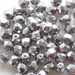Glass cut beads 4 mm – crystal silver steamed – 100 pieces – in best quality!
