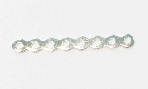 Connecting bridge 28x3 mm silver coloured – 8 holes