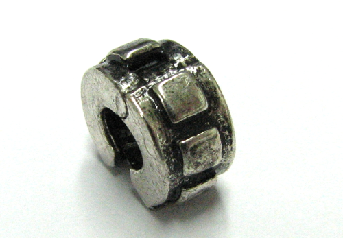 Fantasy beads topper old silver colored