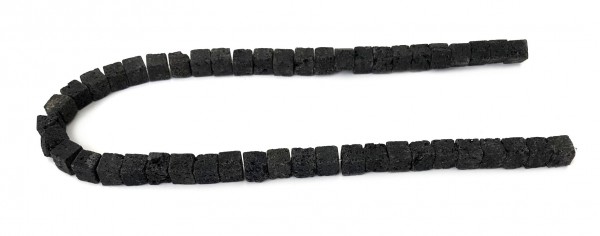 Lava cube 08 mm – black – straight drilled – 1 strand approx.40 cm