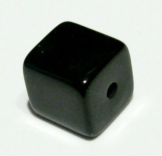 Polariswürfel 6mm schwarz glänzend - Kleinloch