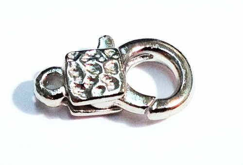 lobster claw clasp 11,5 mm – with pattern – color: Rhodium