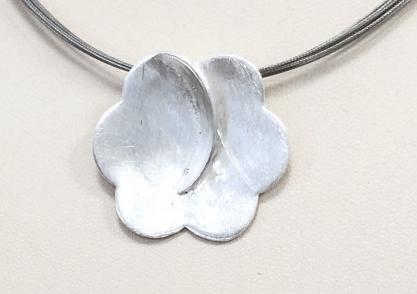 Blumen Anhänger 30mm - matt gebürstet - 925 Sterling-Silber