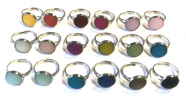 Polaris Cabochon Rings – Set of 18 pieces